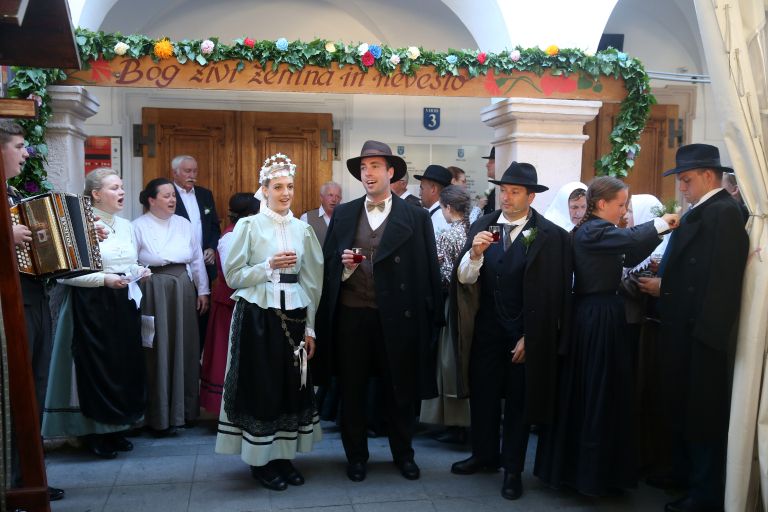 Pivo in cvetje 2022 578.JPG