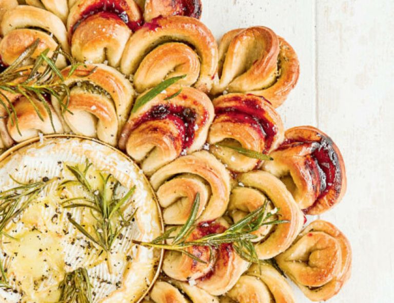 Update-November-Cheesy-Bread_558x620_acf_cropped-558x430.jpg