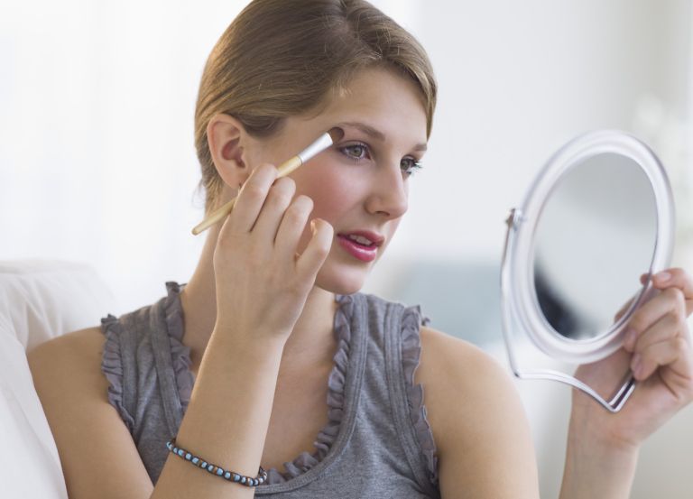 Ličenje, make up, senčilo, lepota