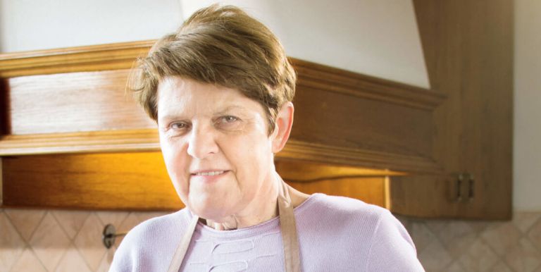 Vilma_cesen_-scaled_1115x560_acf_cropped.jpg
