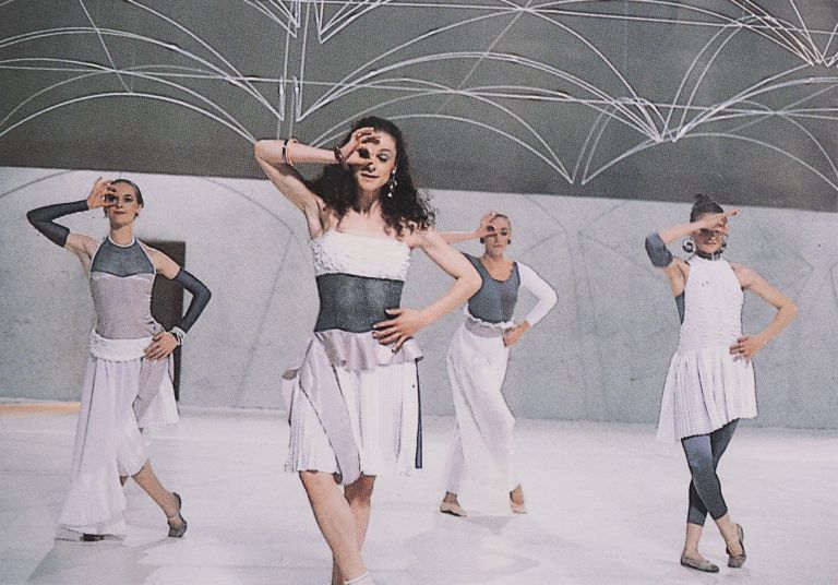 obleka revija rtv.JPG