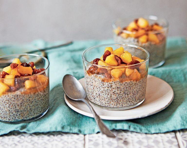 apple pie chia pudding