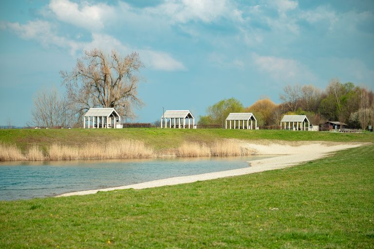 expano, kamešnica, kamenšnica, gramoznica, soboška, soboško, jezero, paviljon