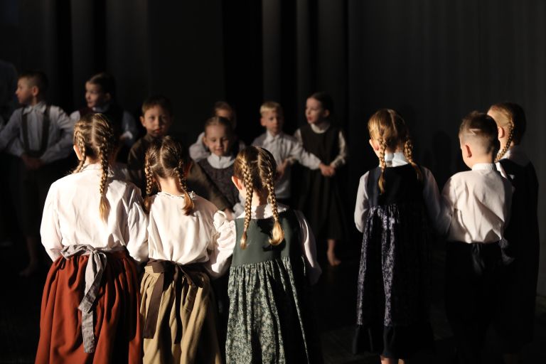 AK_otroška folklora Ormož.JPG