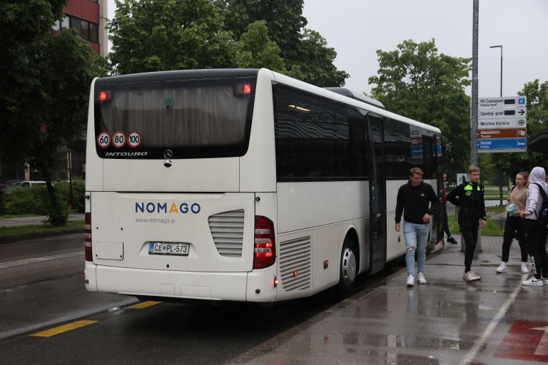 avtobusni-prevozi-otrok, avtobus, avtobusni-prevozi
