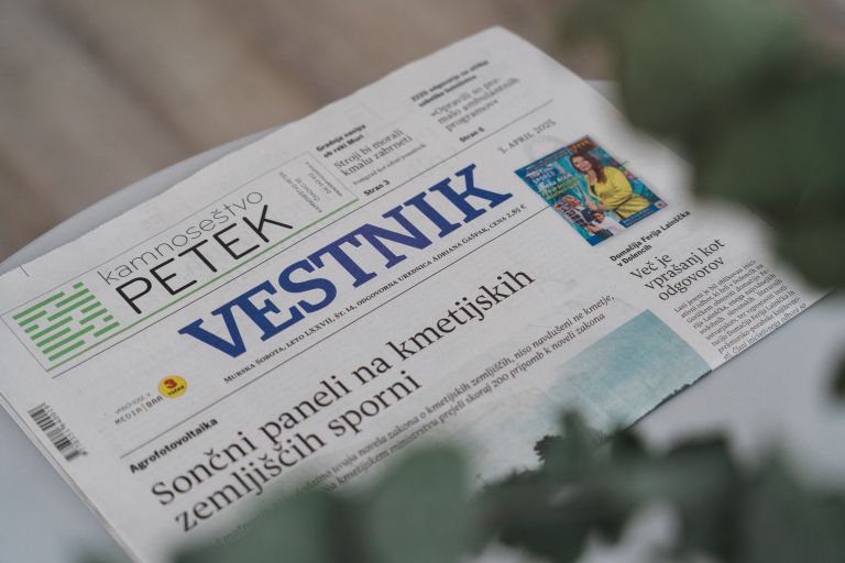 vestnik, časopis