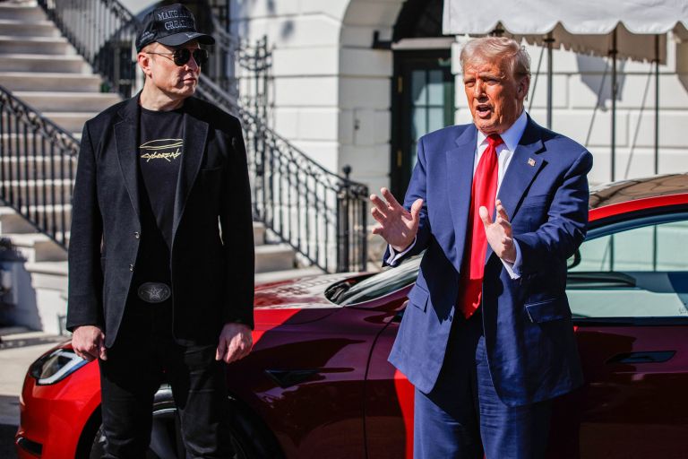 musk trump-profimedia-0975639849.jpg