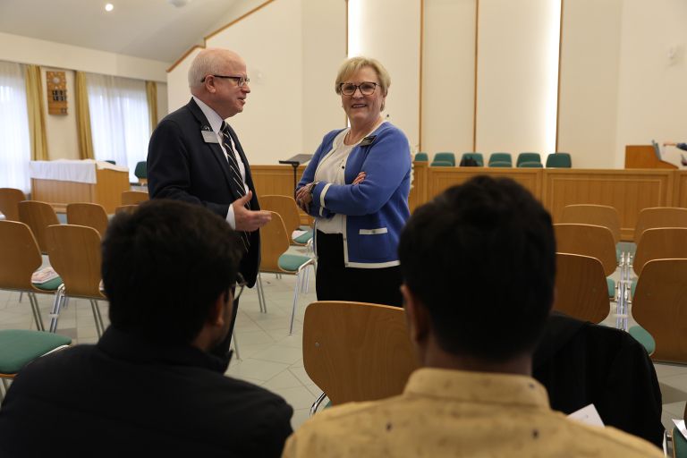 staresina turner in sestra turner-pl.JPG