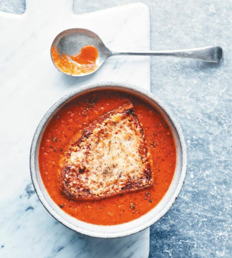 paradiznikova-juha_558x620_acf_cropped