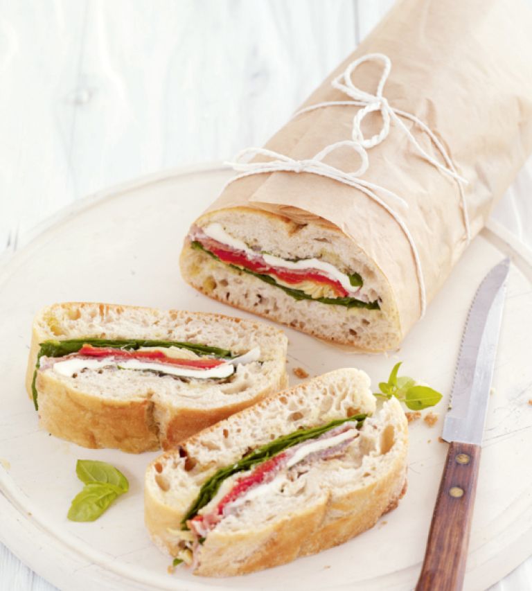 Stisnjen sendvič za piknik