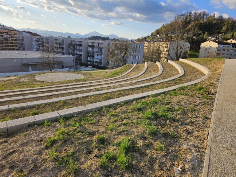 Večgen park Lipa - pomanjšane, april 2025 (1).jpg