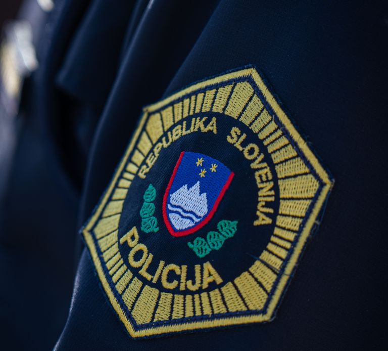 policija, pums