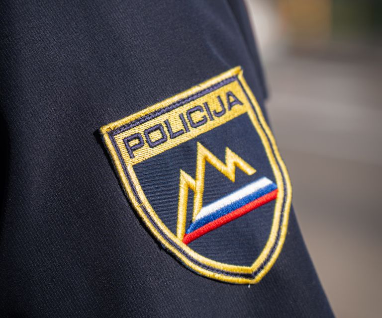 policija, pums
