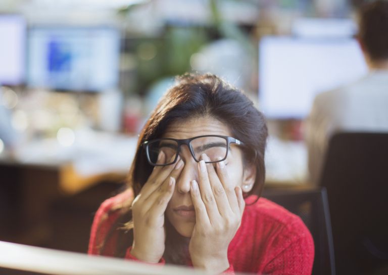 utrujene oči, računalnik.jpg