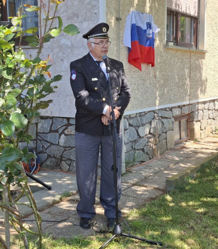 salovci, policijsko-veteransko-drustvo-sever-za-pomurje, spominska-plosca