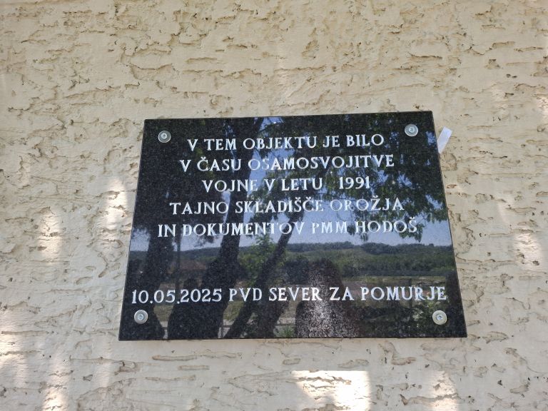 salovci, policijsko-veteransko-drustvo-sever-za-pomurje, spominska-plosca