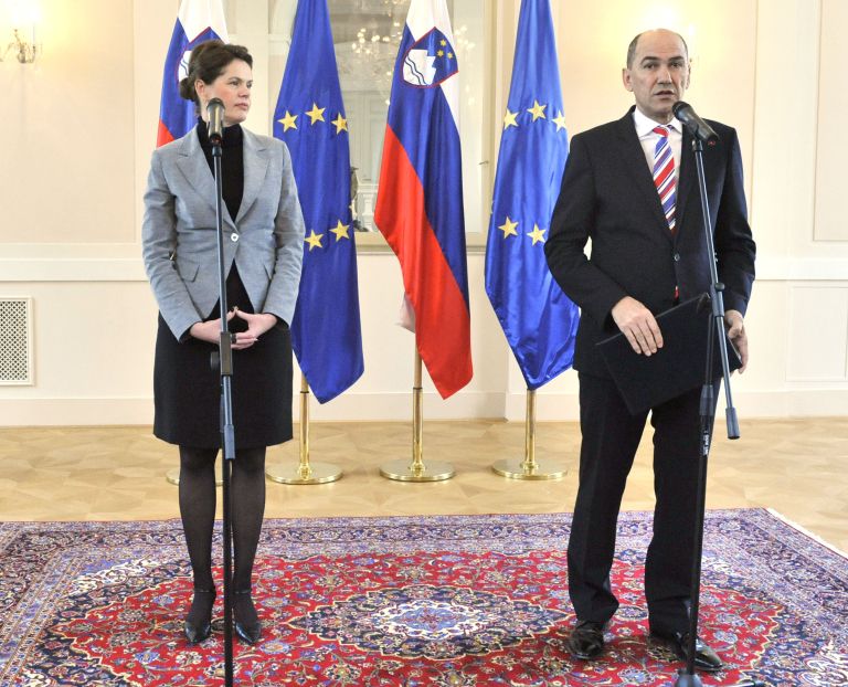 bratusek jansa BOBO.jpg