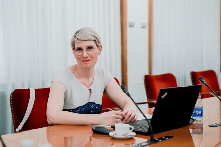 jasmina opec voros Saso Svigelj.jpg