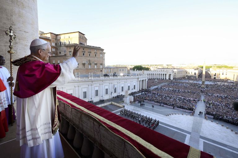 papez balkon-profimedia-0996876951.jpg