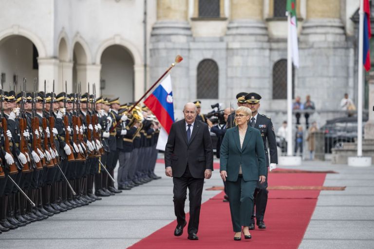 UV1 vojaske-casti.jpg