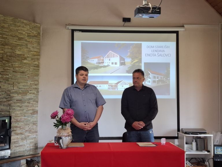 dom-starejsih-lendava, enota-salovci, zidarstvo-maucec, obcina-salovci, podpis-pogodb