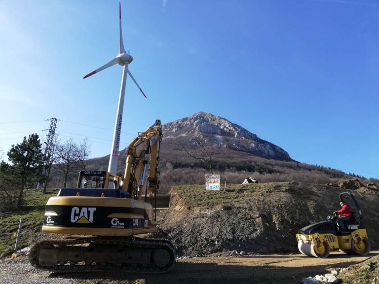 vetrna elektrana razdrto-primorske novice.jpeg