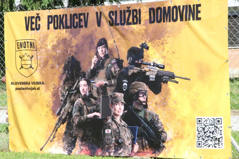 seznanitev-vojaskih-obveznikov, slovenska-vojska, vojasnica-franca-ursica-novo-mesto