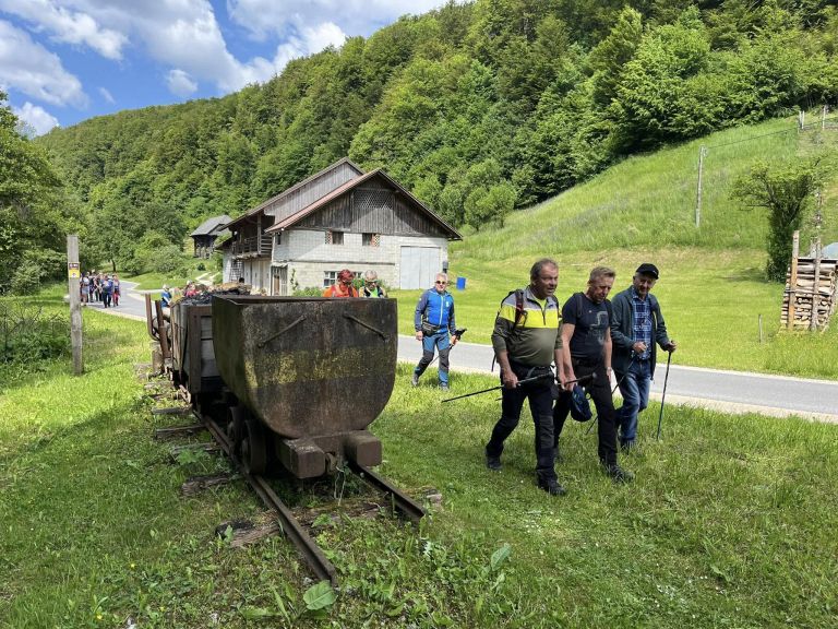 Po laških poteh vagon.jpg