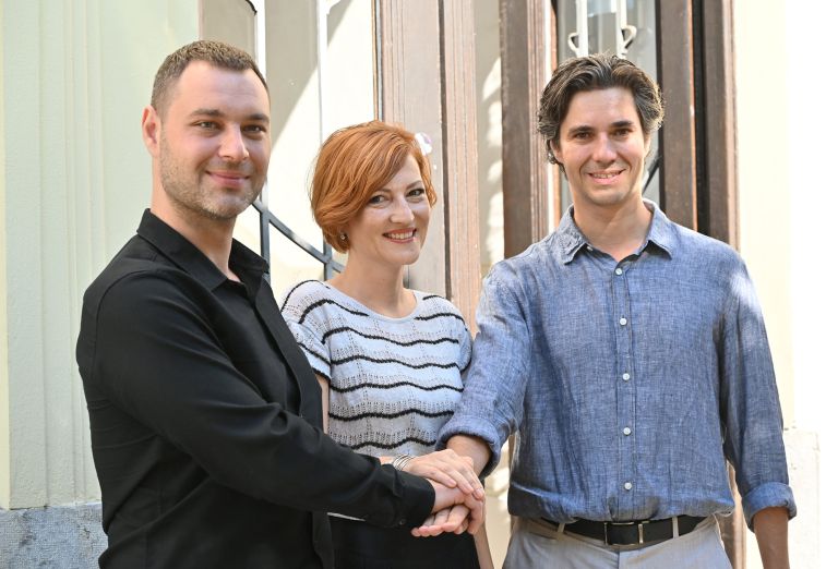 kordis vrecko mesec BOBO.jpg