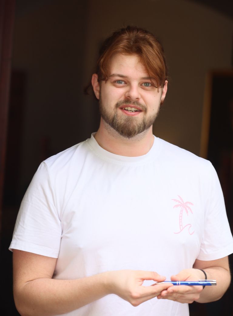 tomo nikolič.jpg