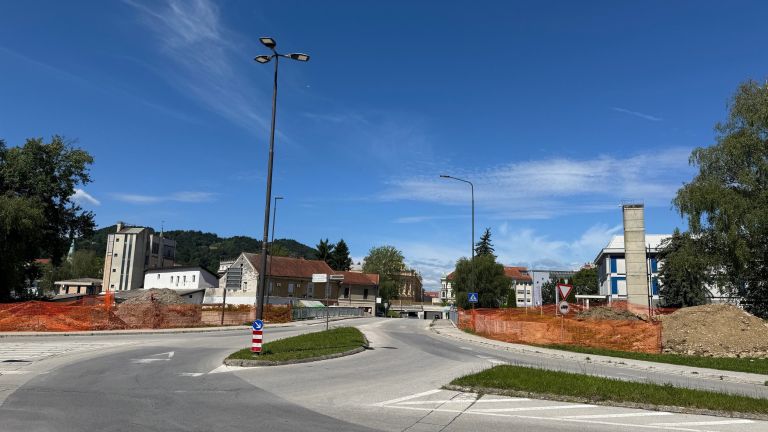 Most pri nekdanjem Topru