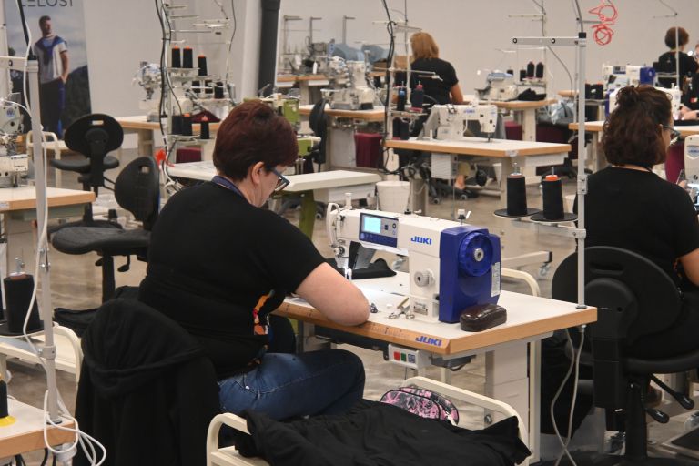 lelosi, leloteks, odprtje, proizvodnja, murska-sobota, matej-slapnik, tomaz-seruga