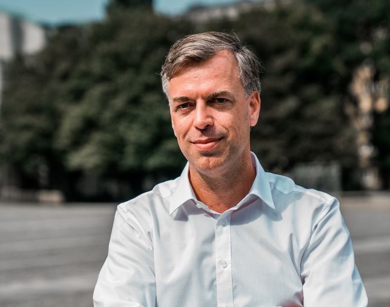 Gregor Macedoni-saso svigelj.jpg