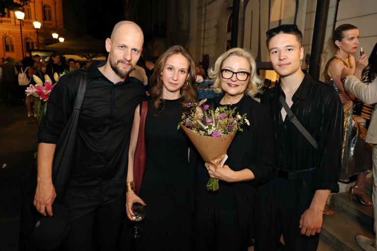 Jernej Gašperin, Nataša Barbara Gračner, Svit Šturbej