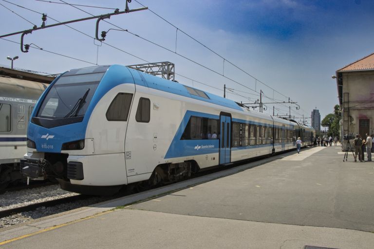 vlak, slovenske-zeleznice