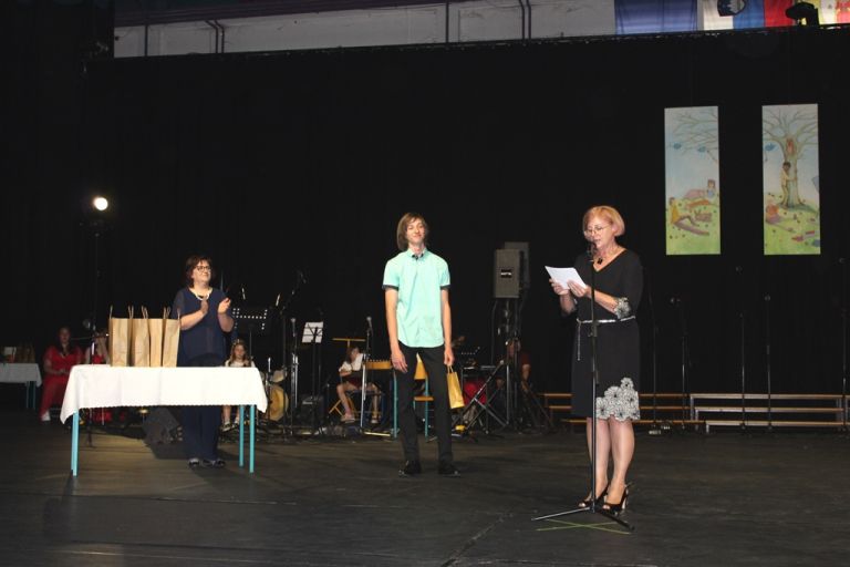 zupanovem-sprejemu-najboljsih-ucenk-in-ucencev-ter-sportnic-in-sportnikov-osnovnih-sol
