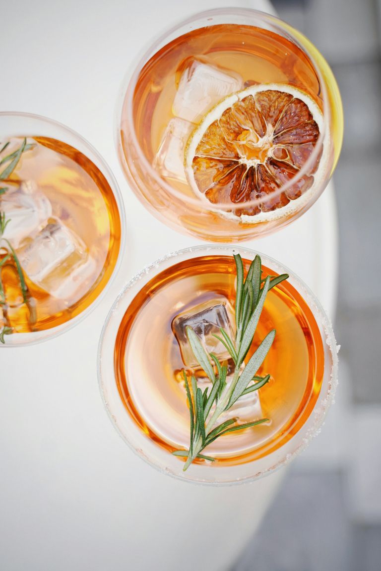 led, koktejl, aperol