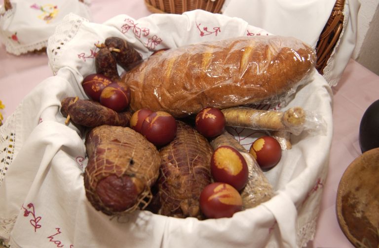 velika-noč, pirhi, 2005, šunka