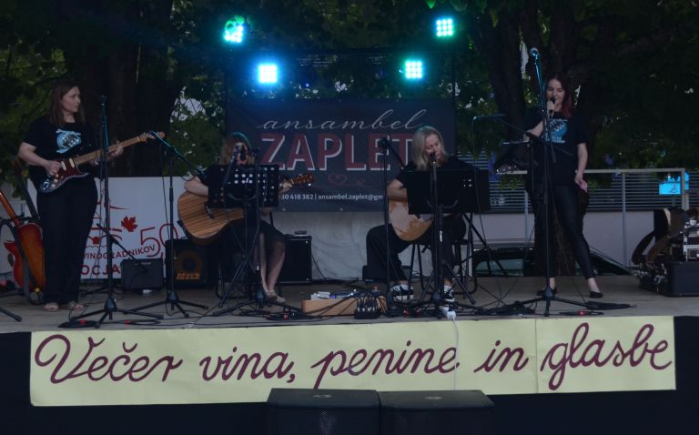 skocjan, vecer-vina, zbori