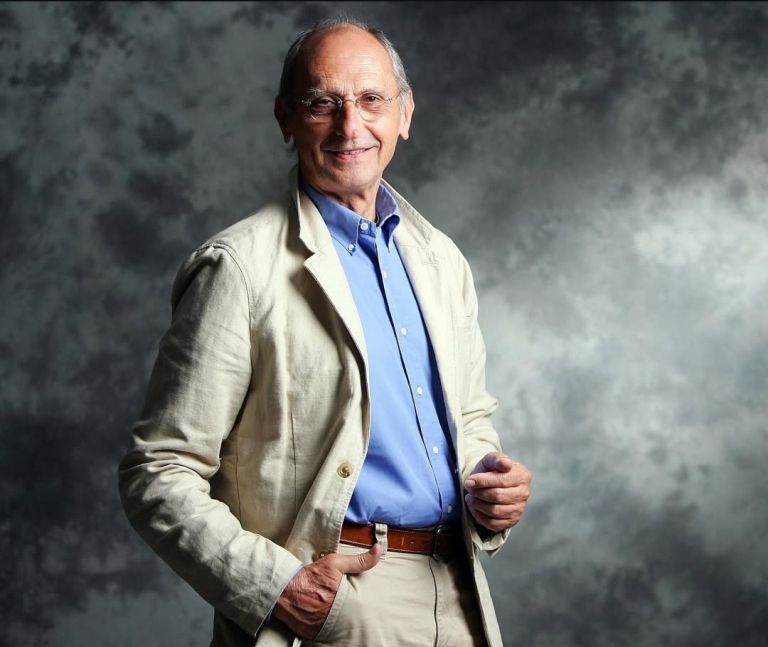 oliver mlakar 2.jpg