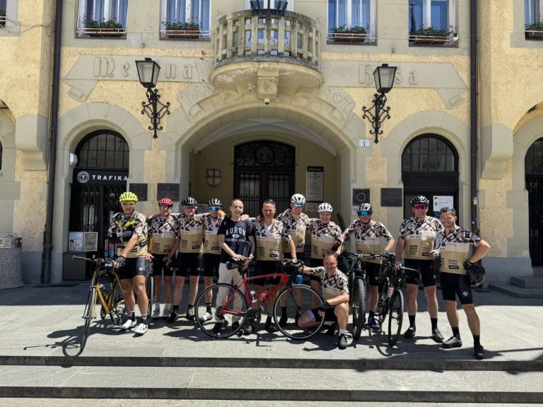 ostirka-bike-team, kolesarji, kolesarjenja, potovanje, potopis