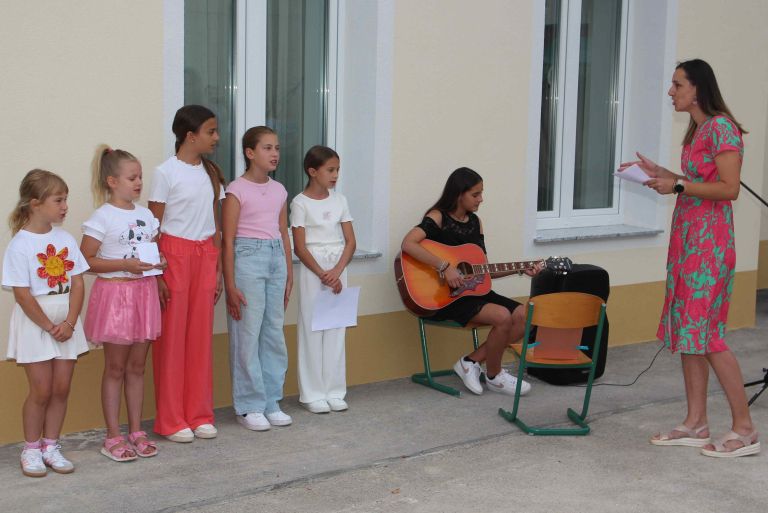 podruznicna-sola-smihel, prenova-sole