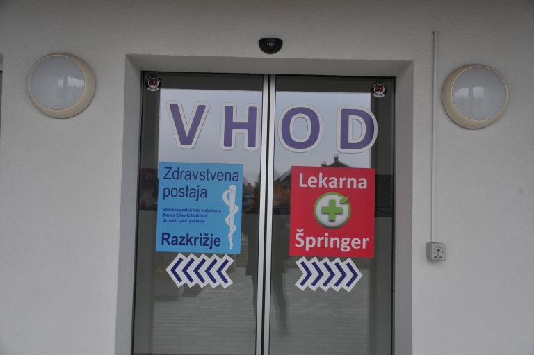 lekarna, špringer, 2015, razkrižje