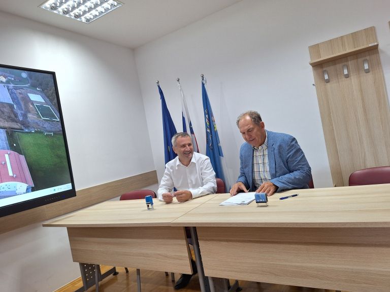 obcina-rogasovci, stara-policija, revitalizacija, blisk-montaza