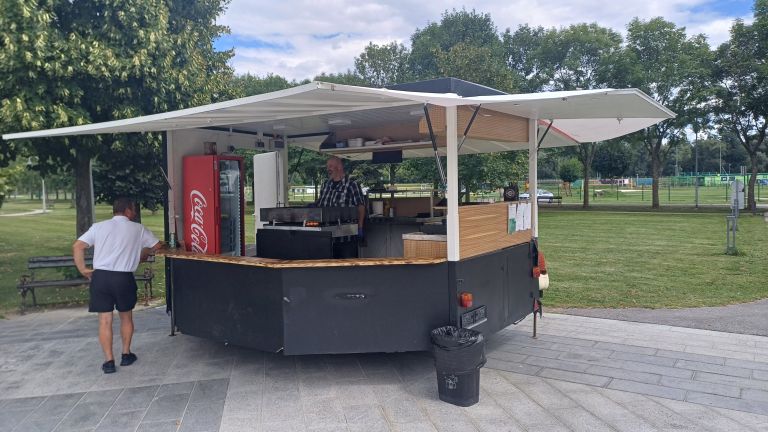 andreas-cuk, andys-extra-kava-bar, gornja-radgona, mestni-park