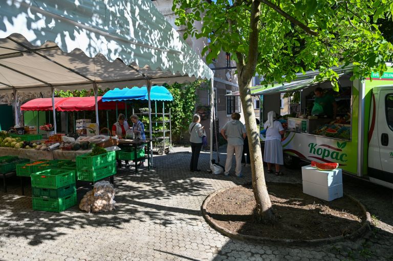 trznica-novo-mesto, nadomestna-lokacija