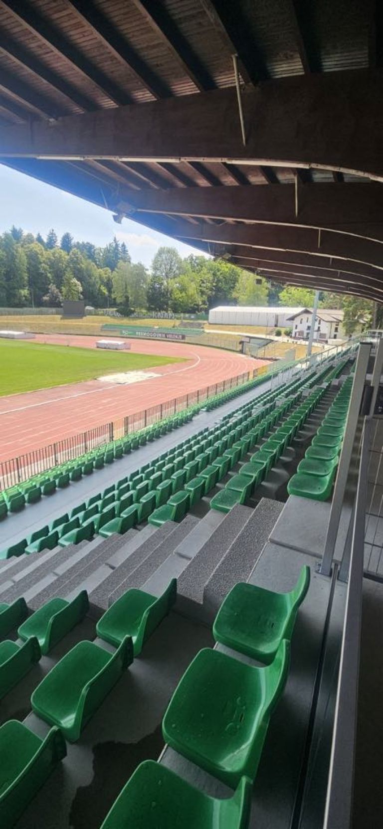 Prenova mestnega stadiona, julij 2025 (5).jpg