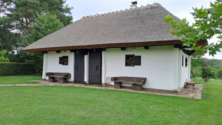 aleksander-jevšek, filovski-gaj, vikend, garaža