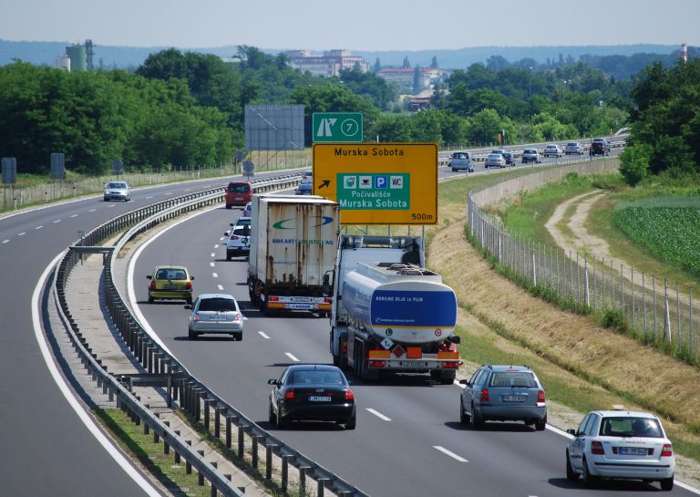 pomurka, avtocesta, promet