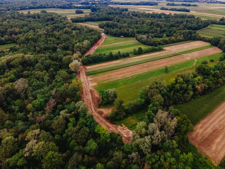 simbolična, nasip-ob-muri, gradišče, vodovarstveno-območje, dron, reka, gradnja